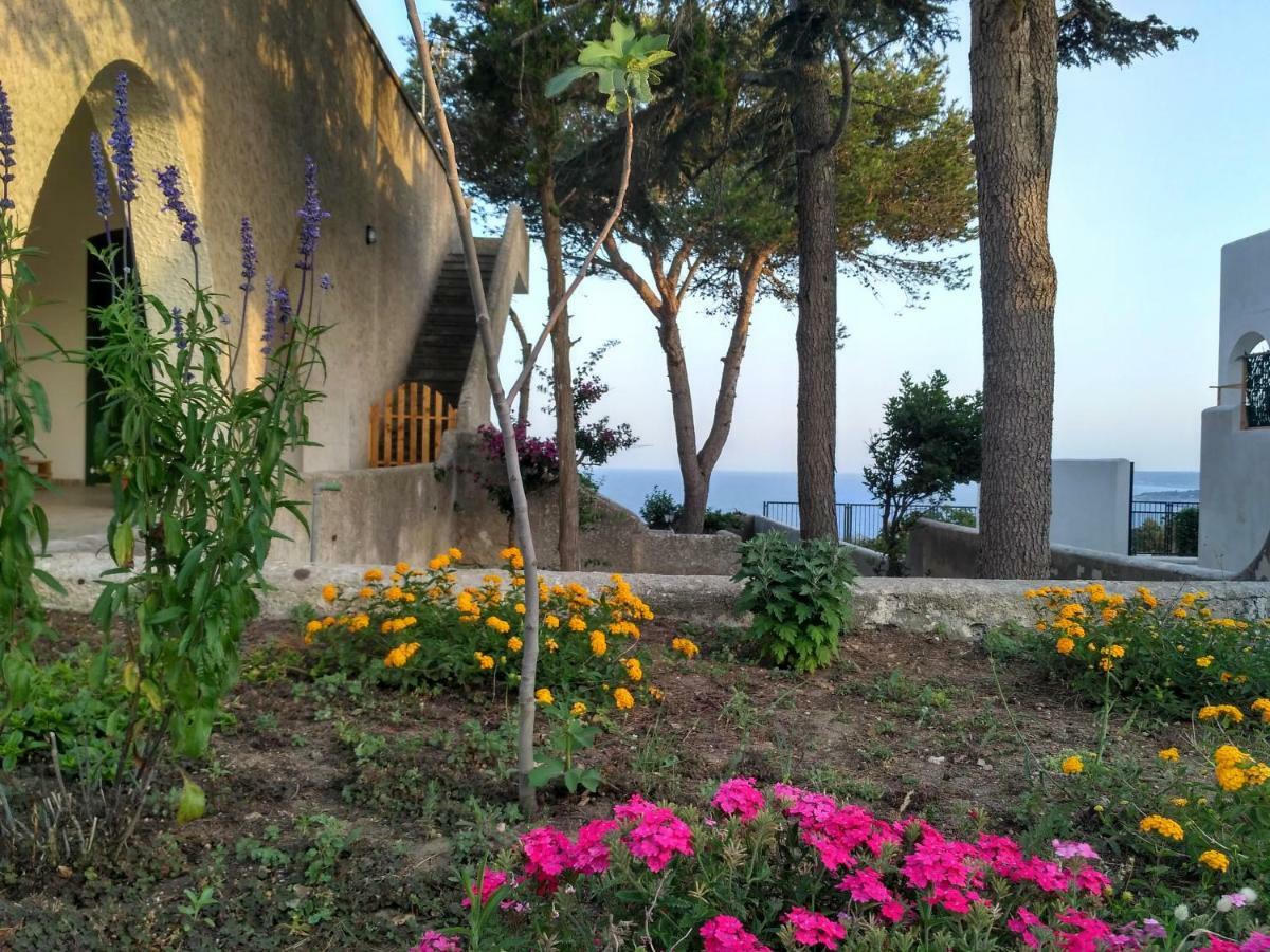 Villa Alda - Bilocali Vista Mare Santa Cesarea Terme Luaran gambar